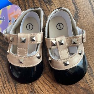 Newborn baby shoes